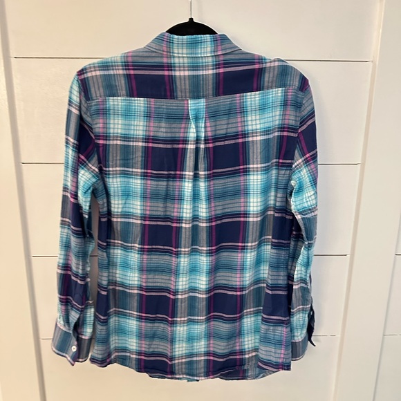 TOMMY BAHAMA M 100% Cotton blue-black plaid long sleeve woman button down - Picture 3 of 11